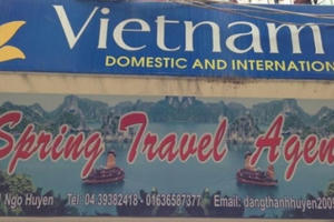 Vụ tàu du lịch 'toilet hỏng, bánh mì mốc': Chúng tôi đã tin những lời lừa dối