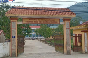 Kỳ 2 - Phòng GD&ĐT từng cấm, trường vẫn cố tình dạy tiếng Anh trái quy định Kỳ 2 - Phòng GD&ĐT từng cấm, trường vẫn cố tình dạy tiếng Anh trái quy định