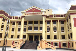 Toà án TP Cần Thơ tiếp tục hoãn xử vụ án Agribank và công ty Tây Nam