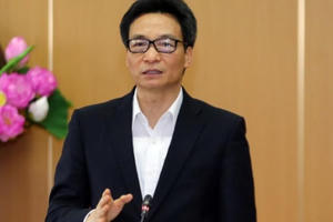 Phó Thủ tướng Vũ Đức Đam: "Cố gắng đưa cuộc sống trở lại bình thường khi vẫn còn nguy cơ dịch bệnh"