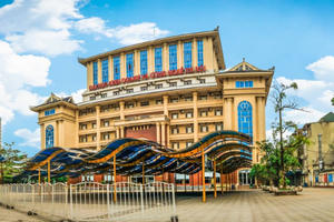 Trường Đại học KD&CN Hà Nội: Có hay không sai phạm trong hoạt động đấu thầu?