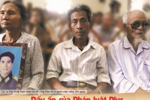 Gần 40 năm "đội đơn" kêu oan: Hành trình đưa 3 cụ ông bị hàm oan về với tự do đời thường! Gần 40 năm "đội đơn" kêu oan: Hành trình đưa 3 cụ ông bị hàm oan về với tự do đời thường!