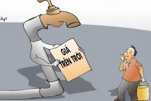 Công dân Thủ đô hết hoảng hốt lại xôn xao chuyện nước