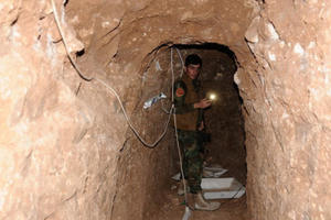 IS đã đào cả thành phố ngầm dưới lòng đất như thế nào?