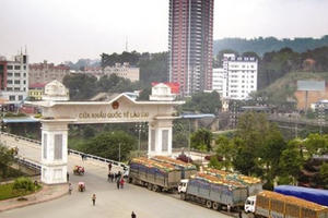 Khởi sắc khu kinh tế cửa khẩu Lào Cai