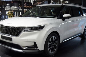 Giảm 50% phí trước bạ, loạt ô tô nội hạ giá lăn bánh mạnh nhất