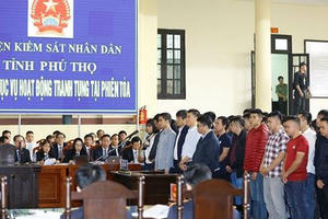 Những sự kiện pháp lý nổi bật trong tuần: "Củi khô, củi mục" cũng khó thoát "lò"