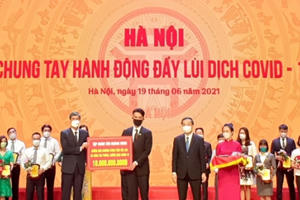 Tập đoàn Tân Hoàng Minh ủng hộ Hà Nội 20 tỷ đồng phòng chống Covid-19