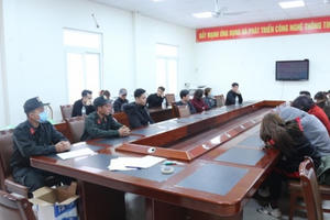 Gần 100 nam thanh, nữ tú ‘bay’ tại vũ trường New Hạ Long Club