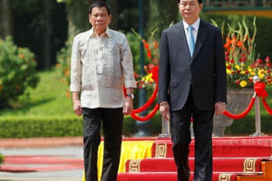 Báo chí Philippines viết về chuyến thăm của Tổng thống Duterte tới Việt Nam