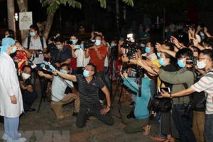 Nhà báo góp phần tỏa rộng ánh sáng, đẩy lùi và xóa dần bóng tối