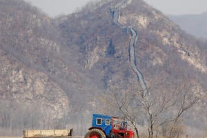 Những bức ảnh hé lộ cuộc sống ở biên giới Trung Quốc-Triều Tiên Những bức ảnh hé lộ cuộc sống ở biên giới Trung Quốc-Triều Tiên