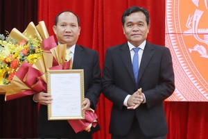 Chuẩn y ông Rah Lan Chung làm Phó Bí thư Tỉnh ủy Gia Lai