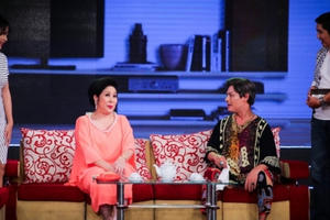 Hồng Vân hé lộ mất 20 triệu mỗi tháng để "nuôi" thầy bói