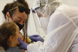 Tình hình dịch COVID-19 ngày 25/12: Thế giới có gần 80 triệu ca nhiễm