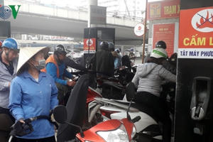 Giá xăng tiếp tục tăng gần 1.000 đồng/lít, vượt ngưỡng 22.000 đồng/lít