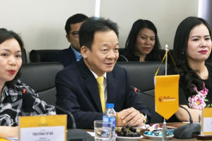 Bộ trưởng Ngoại giao Cộng hòa Bờ Biển Ngà Marcel Amon đến thăm và làm việc tại T&T Group