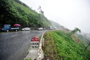 Triển khai nâng cấp Quốc lộ 4D đoạn Thác Bạc - Sa Pa