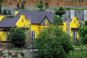 Hà Nội: Biệt thự nguy nga mọc trên đất rừng phòng hộ Sóc Sơn