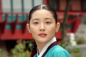 Nàng Dae Jang Geum xinh đẹp bất ngờ xuất hiện bên người chồng “kém sắc”