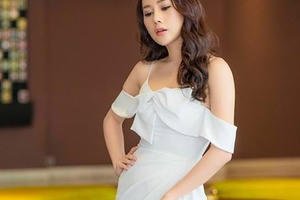 Phương Oanh 'Quỳnh búp bê': Họ mượn chuyện tôi dao kéo để lăng nhục