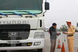 Khi nào mới được phép khám người theo thủ tục hành chính?