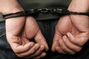 Thuê nhà nghỉ để trốn lệnh truy nã