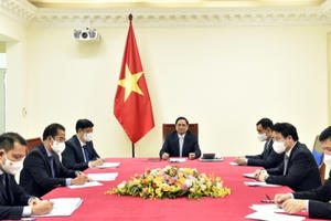 Việt Nam và Pháp nhất trí hỗ trợ cung cấp vaccine phòng COVID-19