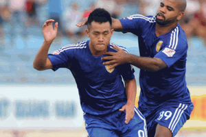 HLV Park Hang Seo và bài toán trung phong tại King's Cup