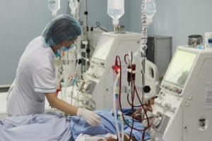 Vì sao hệ thống lọc nước có thể gây ra thảm hoạ y tế trong chạy thận?