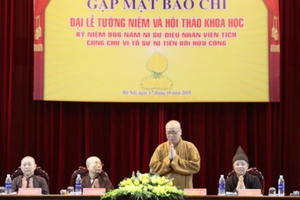 Một vị ni sư được nối dõi dòng thiền, hiện tượng đặc biệt của Phật giáo Việt Nam