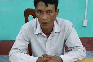 Gặp người lạ vào lúc nửa đêm, cô gái bị hiếp và cướp tài sản