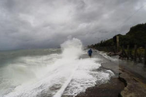 Dự báo thời tiết ngày 27/10: Cảnh báo mưa giông, gió giật mạnh trên biển