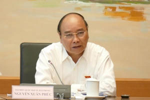 Thủ tướng: Không để một Bộ “vừa đá bóng, vừa thổi còi”!