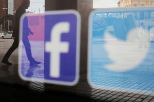 1,2 tỷ tài khoản Facebook, Twitter có nguy cơ bị hack