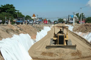 Lãng phí lớn vì chậm tiến độ