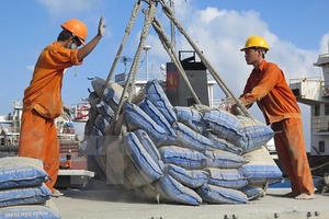 Audio địa ốc 360s: Xuất khẩu xi măng thúc đẩy sự tăng trưởng của toàn ngành
