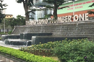 Chủ tịch Chung chỉ đạo xử lý chung cư thu phí gửi xe giá "cắt cổ" Chủ tịch Chung chỉ đạo xử lý chung cư thu phí gửi xe giá "cắt cổ"