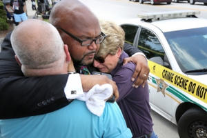 Thế giới gửi lời chia buồn tới Mỹ sau vụ xả súng đẫm máu