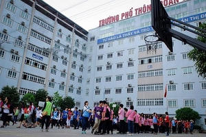 (Kỳ 1) - Hà Nội: Có hay không bạo lực tại trường THPT Đoàn Thị Điểm?