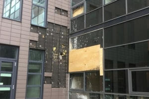 Tòa báo Hà Lan bị xã hội đen tấn công bằng tên lửa chống tăng