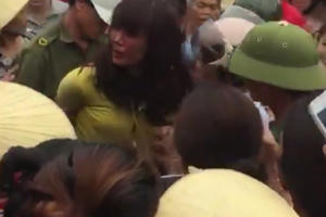 Vào nhà người lạ vay 20 triệu bị nghi ngờ thôi miên trộm tài sản