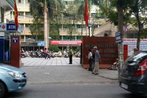 Kỳ 1 - Bệnh viện Mắt Trung ương: Nhiều lỏng lẻo trong hợp đồng đề án máy CT-Scanner