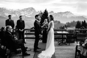 Tranh cãi về cuộc trưng cầu dân ý “huỷ bỏ đánh thuế hôn nhân” ở Thuỵ Sĩ