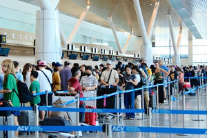 Ngành Hàng không đạt gần 2,6 triệu khách, nhiều sân bay lập kỷ lục dịp Tết Bính Ngọ 2026