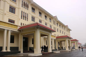 Phòng làm việc của Bí thư và Phó Bí thư Tỉnh ủy Hòa Bình vượt tiêu chuẩn trên 1 tỷ đồng