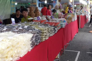 Truy quét thực phẩm bẩn trong mùa lễ tết