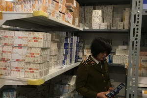 Cục QLTT Hà Nội: Tạm giữ lô thuốc tân dược nhập lậu trị giá hơn 1,7 tỷ đồng