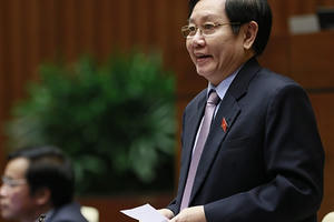 Bộ trưởng hơn 5 lần nhận khuyết điểm và trách nhiệm ở phiên chất vấn Bộ trưởng hơn 5 lần nhận khuyết điểm và trách nhiệm ở phiên chất vấn