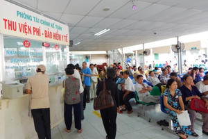 Viện phí tăng 50%: Người dân nên tham gia bảo hiểm y tế